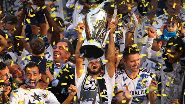 landon-donovan-la-galaxy-comeback.jpg
